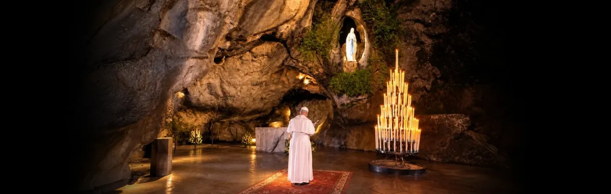 Léon XIV à la grotte de Lourdes